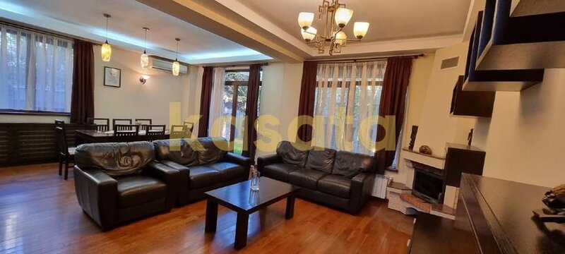 Baneasa, vila eleganta 5 camere, luxury living, curte privata